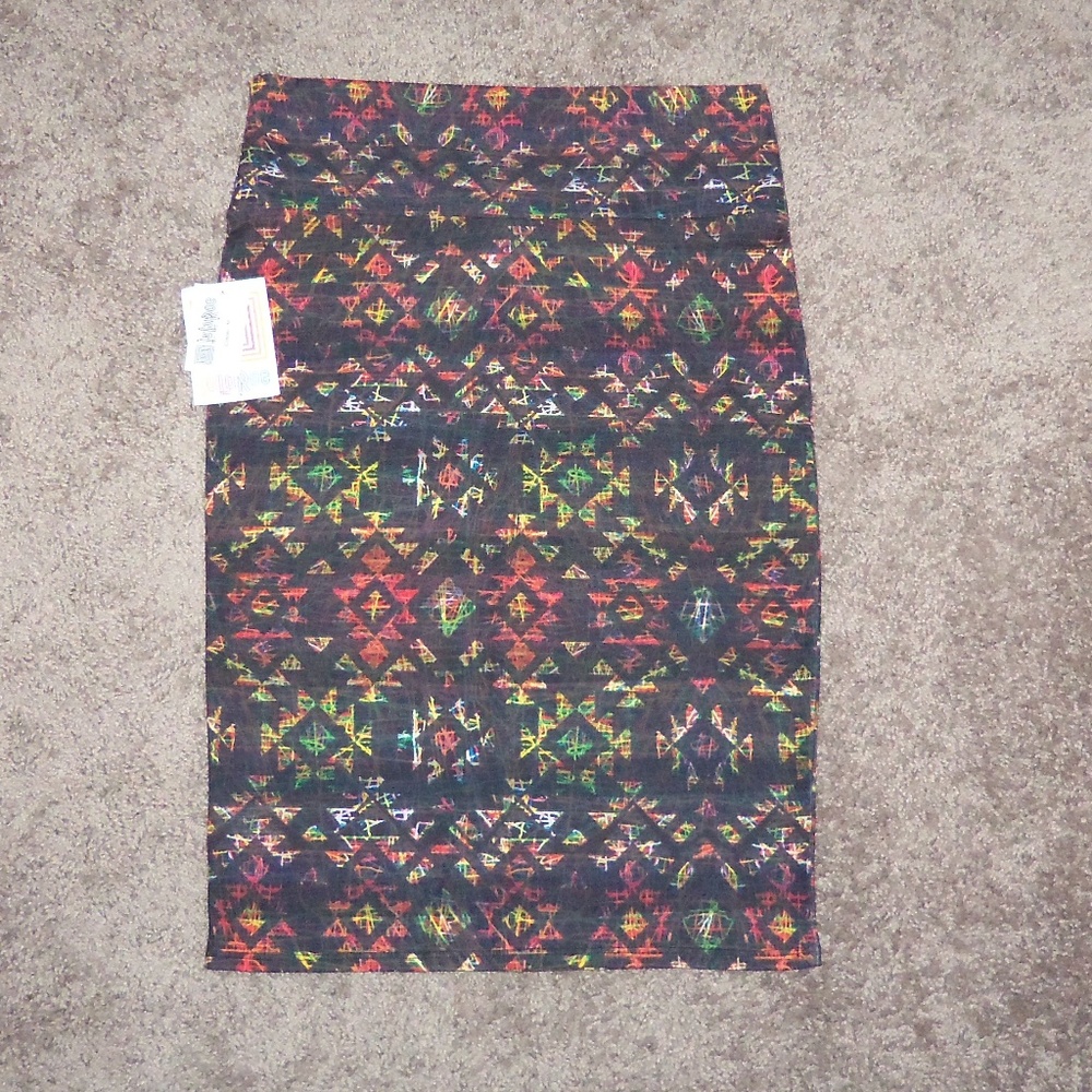 Lularoe Cassie Size M!! Pencil Skirt!!Brand New!!!